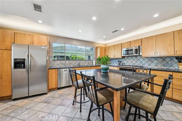 Long Beach, CA 90807,3924 Brayton