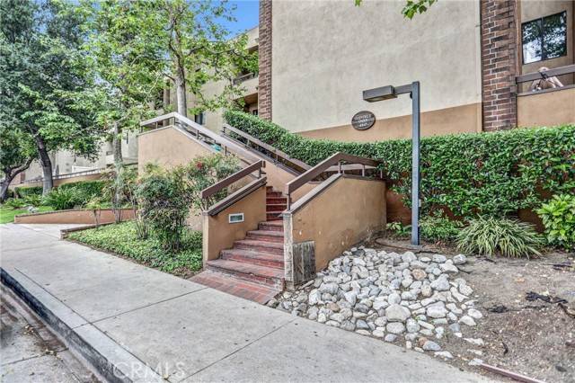 460 Oak Street #316, Glendale, CA 91204