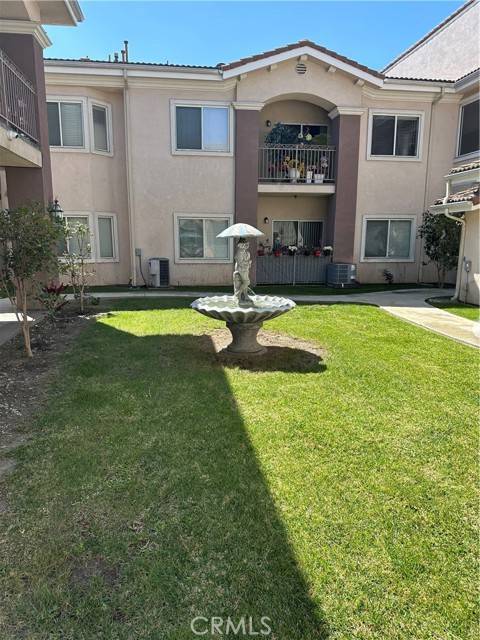 Artesia, CA 90701,17888 Alburtis Avenue #B112