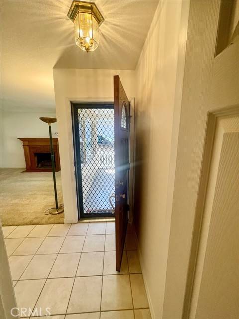 Whittier, CA 90602,13842 La Cuarta Street