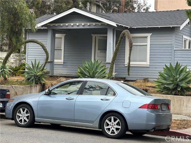1116 S Barrington Avenue, Los Angeles, CA 90049