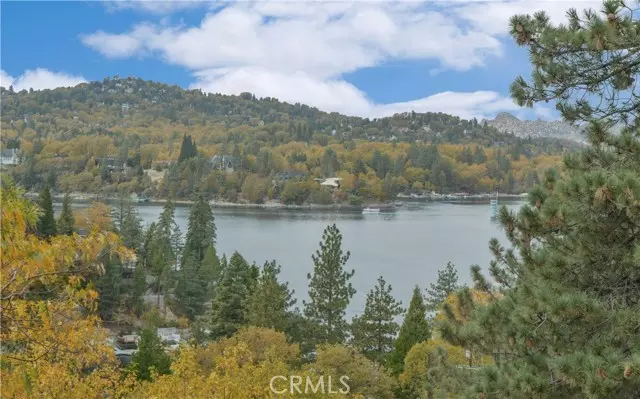 Lake Arrowhead, CA 92352,394 Emerald Dr. (aka 393 St Hwy 173)