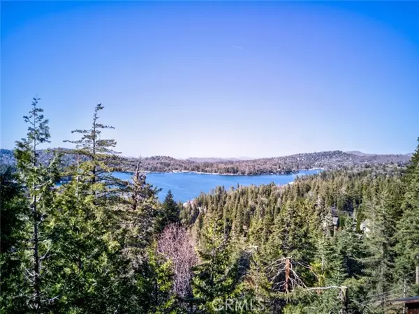 533 Sunderland Court, Lake Arrowhead, CA 92352