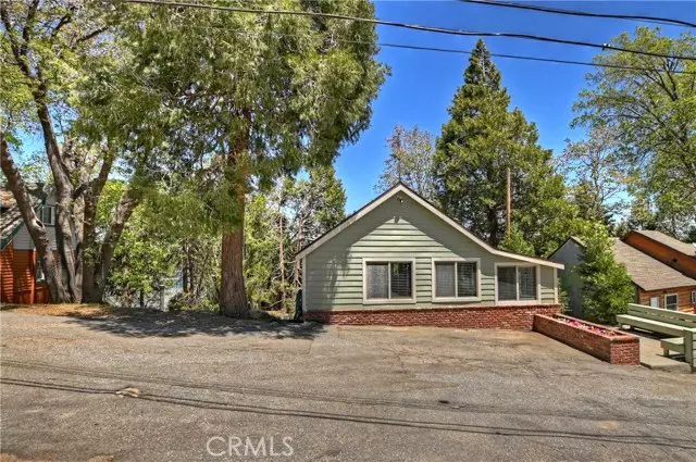 29196 Lake Brook Avenue, Cedar Glen, CA 92321