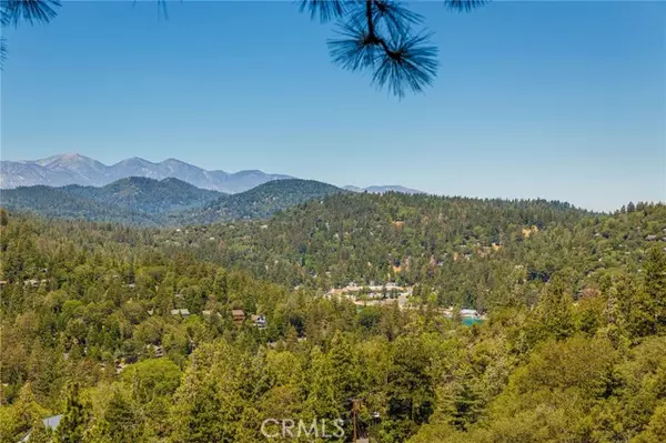 Crestline, CA 92325,25152 Valle Drive