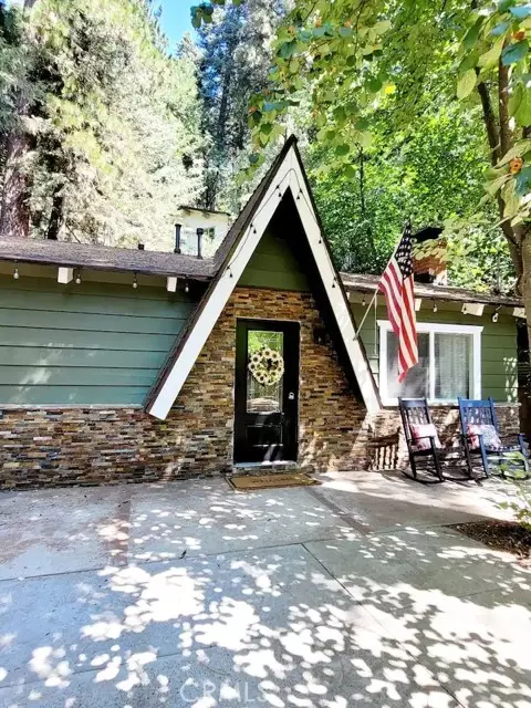 801 Lake Drive, Lake Arrowhead, CA 92352