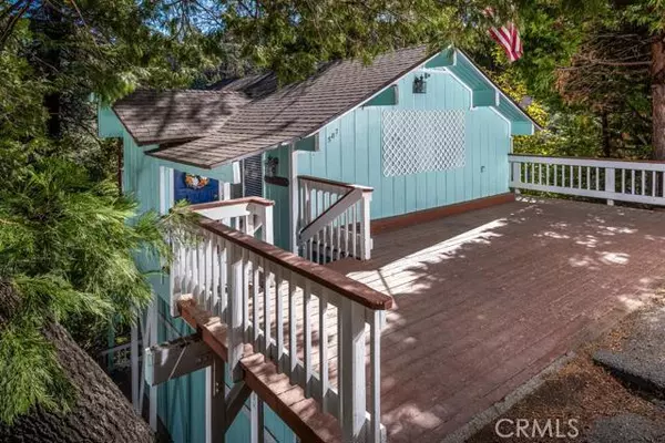 587 Wellsley Drive, Lake Arrowhead, CA 92352