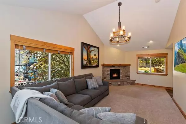 1354 Sequoia Drive, Lake Arrowhead, CA 92352