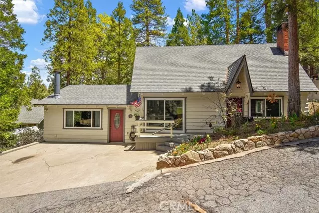 Lake Arrowhead, CA 92352,818 Dom Way