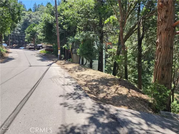 23914 Scenic, Crestline, CA 92325