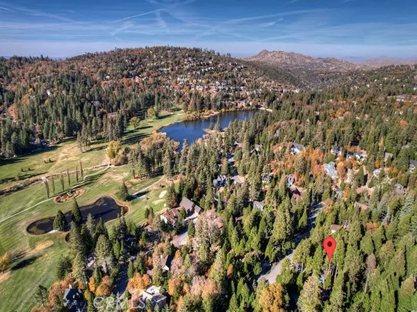 Lake Arrowhead, CA 92352,425 Golf Course Way