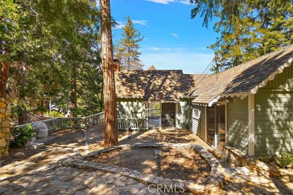 26432 Lake Forest Drive, Twin Peaks, CA 92391