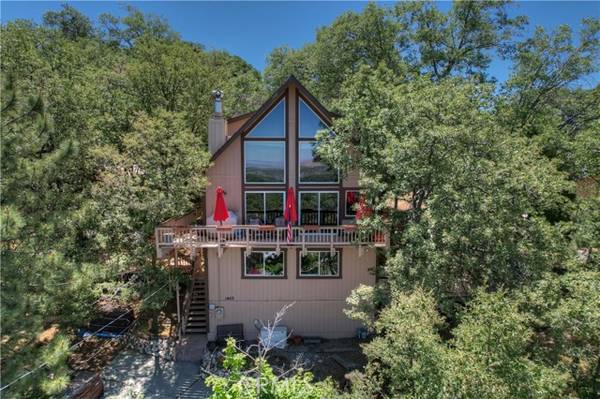 1403 Yosemite Drive, Lake Arrowhead, CA 92352