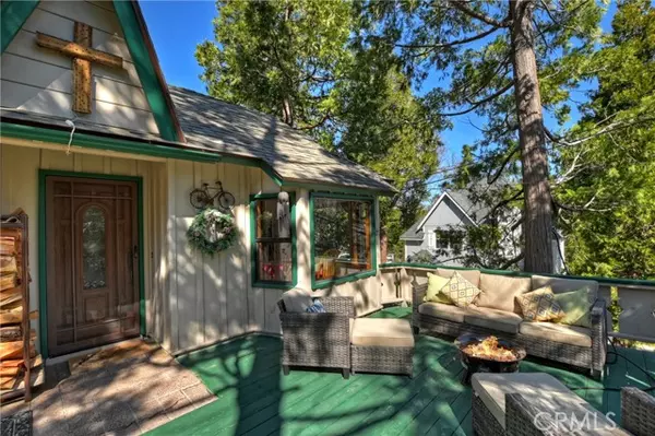 292 Heliotrope Drive, Lake Arrowhead, CA 92352