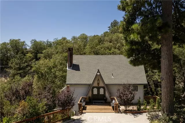 27501 Alpen Drive, Lake Arrowhead, CA 92352