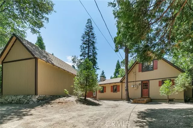 27237 Little Bear Road, Blue Jay, CA 92317