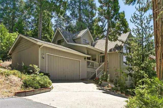 329 Grass Valley Road, Lake Arrowhead, CA 92352