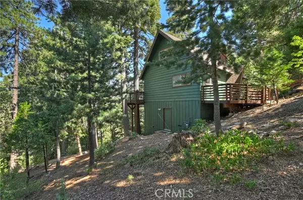 Lake Arrowhead, CA 92352,137 Grizzly Road