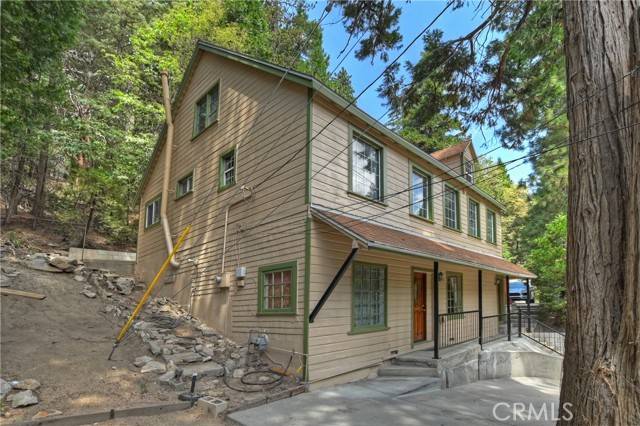 26791 State Highway 189, Twin Peaks, CA 92391