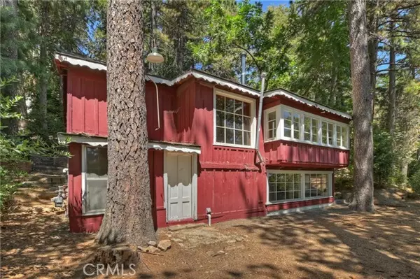 Crestline, CA 92325,985 Coulter Pine Road