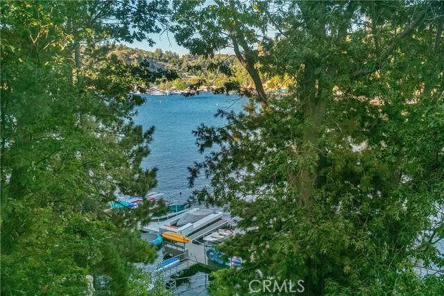 28946 Palisades Drive, Lake Arrowhead, CA 92352