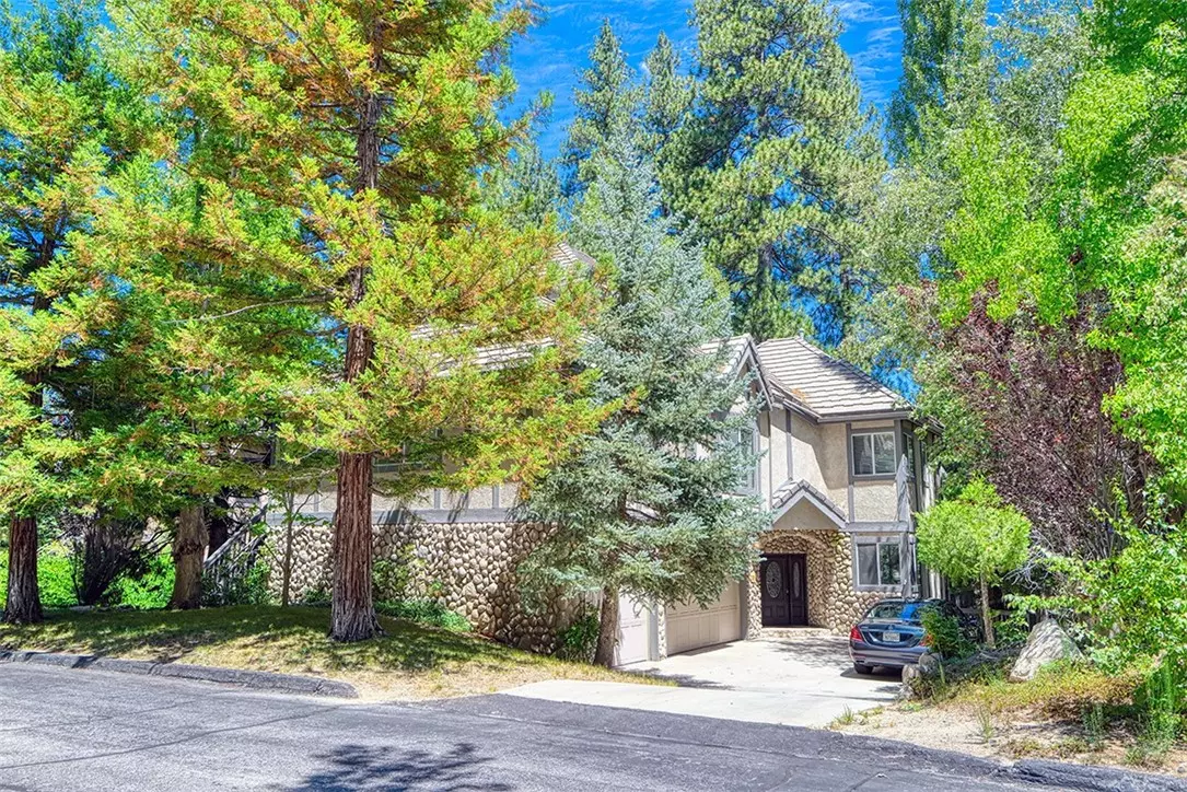 Lake Arrowhead, CA 92352,27603 Meadow Bay Drive