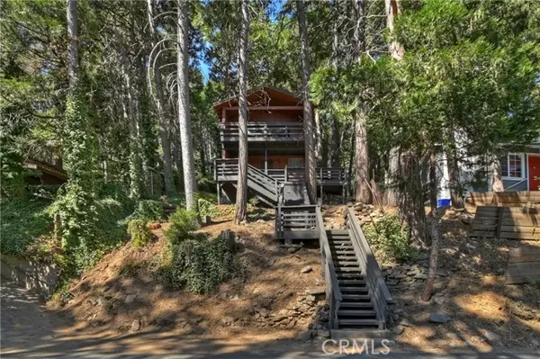 Crestline, CA 92325,23717 Scenic Drive