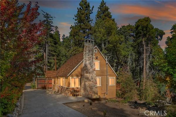 863 Oak Road, Lake Arrowhead, CA 92386