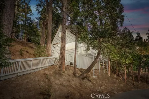 Lake Arrowhead, CA 92352,354 Hillside Road