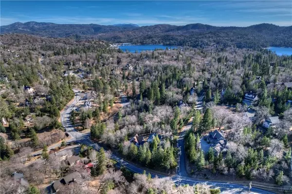 Lake Arrowhead, CA 92352,0 Lucerne