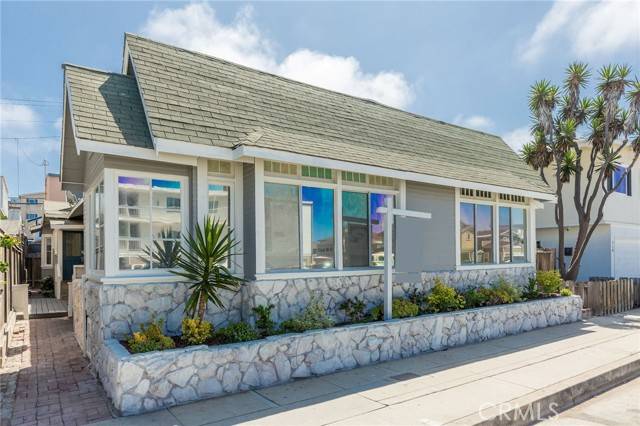 724 Hermosa Avenue, Hermosa Beach, CA 90254