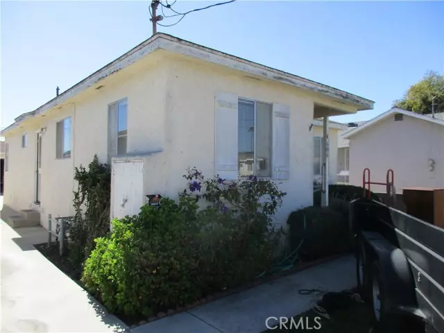 Lawndale, CA 90260,4604 W 159th Street