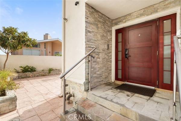 214 S Lucia Avenue #C, Redondo Beach, CA 90277