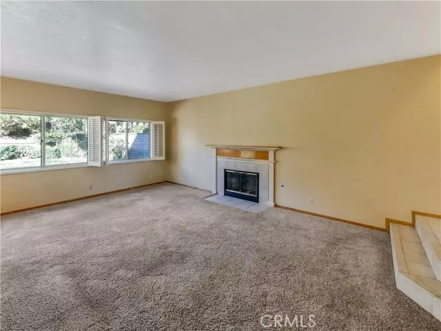 Saugus, CA 91390,28715 Startree Ln