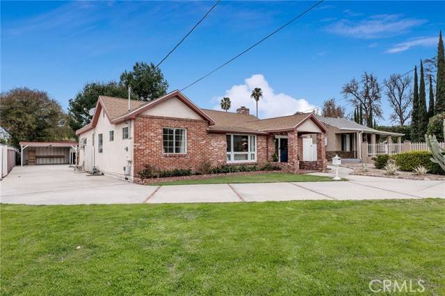 6133 Bellingham Avenue, North Hollywood, CA 91606