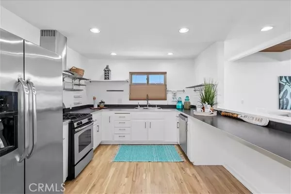 Hermosa Beach, CA 90254,838 19th Street