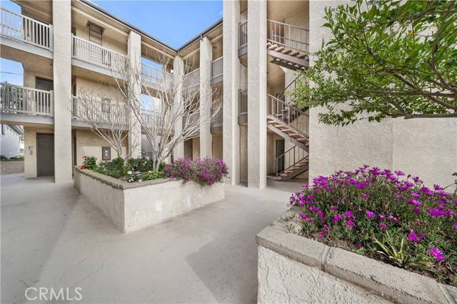 950 Virginia Street #204, El Segundo, CA 90245