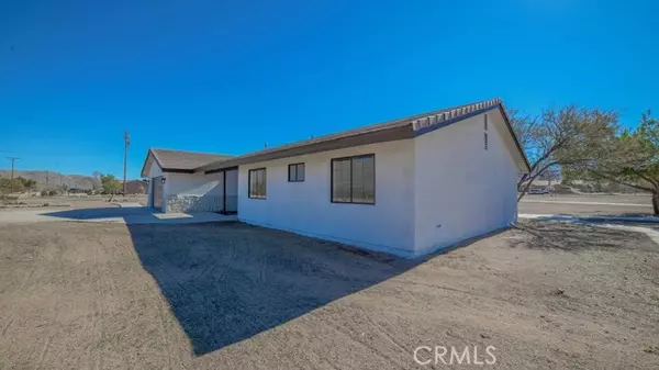 Apple Valley, CA 92308,25535 Bellflower Road