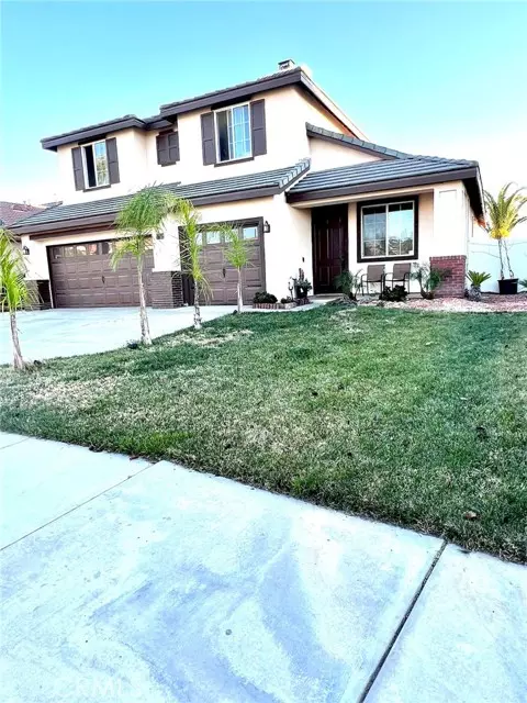 Perris, CA 92571,815 Finnegan Way