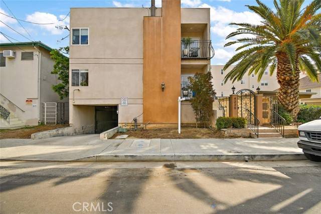 4220 Fair Avenue #204, Studio City, CA 91602