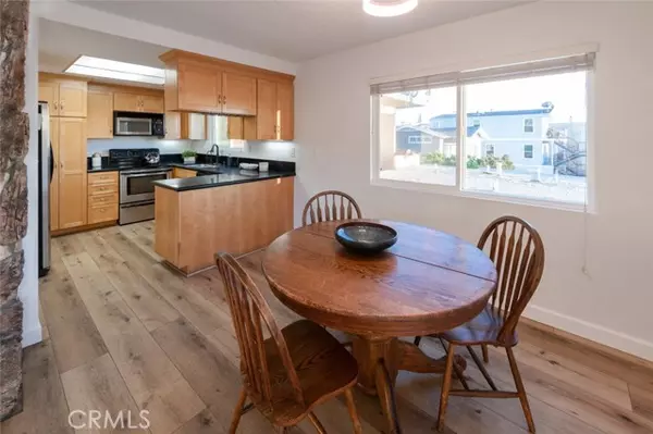 Hermosa Beach, CA 90254,1424 Manhattan Avenue #3