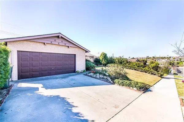 5216 Emerald Street, Torrance, CA 90503