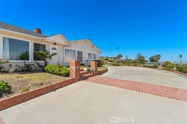 Rancho Palos Verdes, CA 90275,18 Stirrup Road