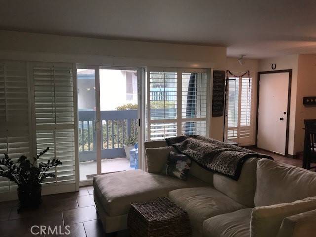 647 S Prospect Avenue #102, Redondo Beach, CA 90277