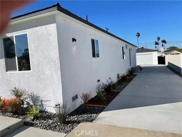 5133 W 137th Street, Hawthorne, CA 90250