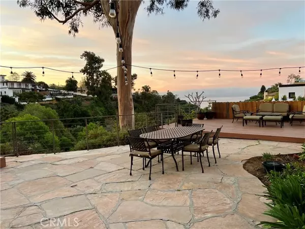 536 Bienveneda Avenue, Pacific Palisades, CA 90272