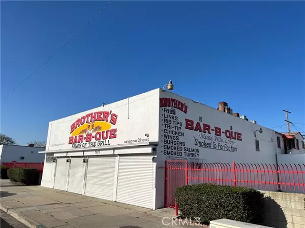 Inglewood, CA 90305,7927 S Van Ness Avenue