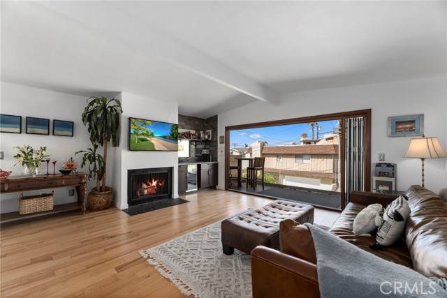 1214 1st Place, Hermosa Beach, CA 90254