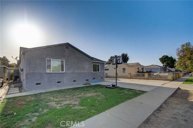 16611 S Thorson Avenue, Compton, CA 90221