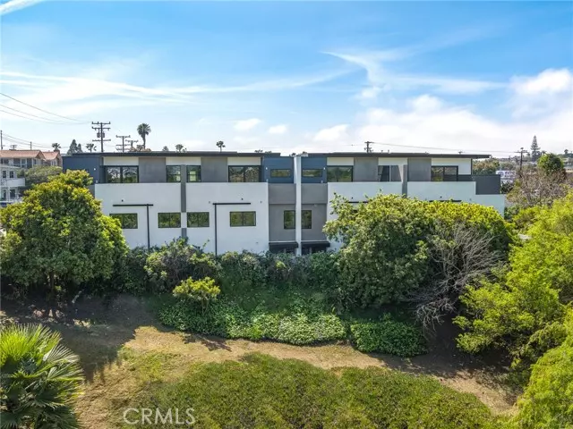 611 Aviation Way, Manhattan Beach, CA 90266